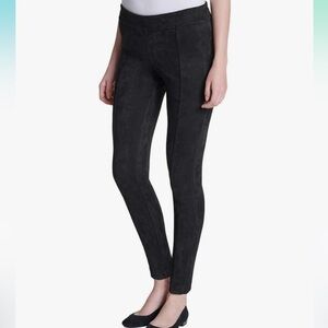 Andrew Marc faux suede leggings size xs NWT